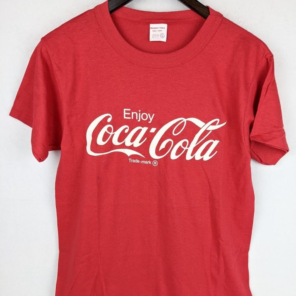 Vintage Coca Cola Unisex Red Graphic Tee - Short Sleeve. From 80’s